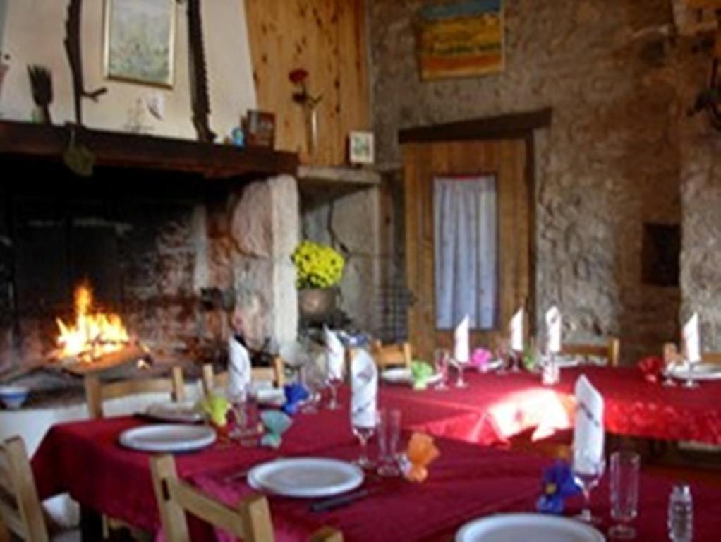 Ferme Auberge La Tindelle La Cresse Zewnętrze zdjęcie